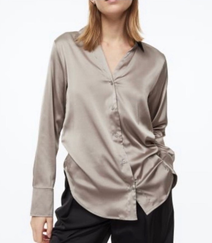 H&M Womens Grey Nude Satin Silky Oversized Button Down Shirt Sz Medium